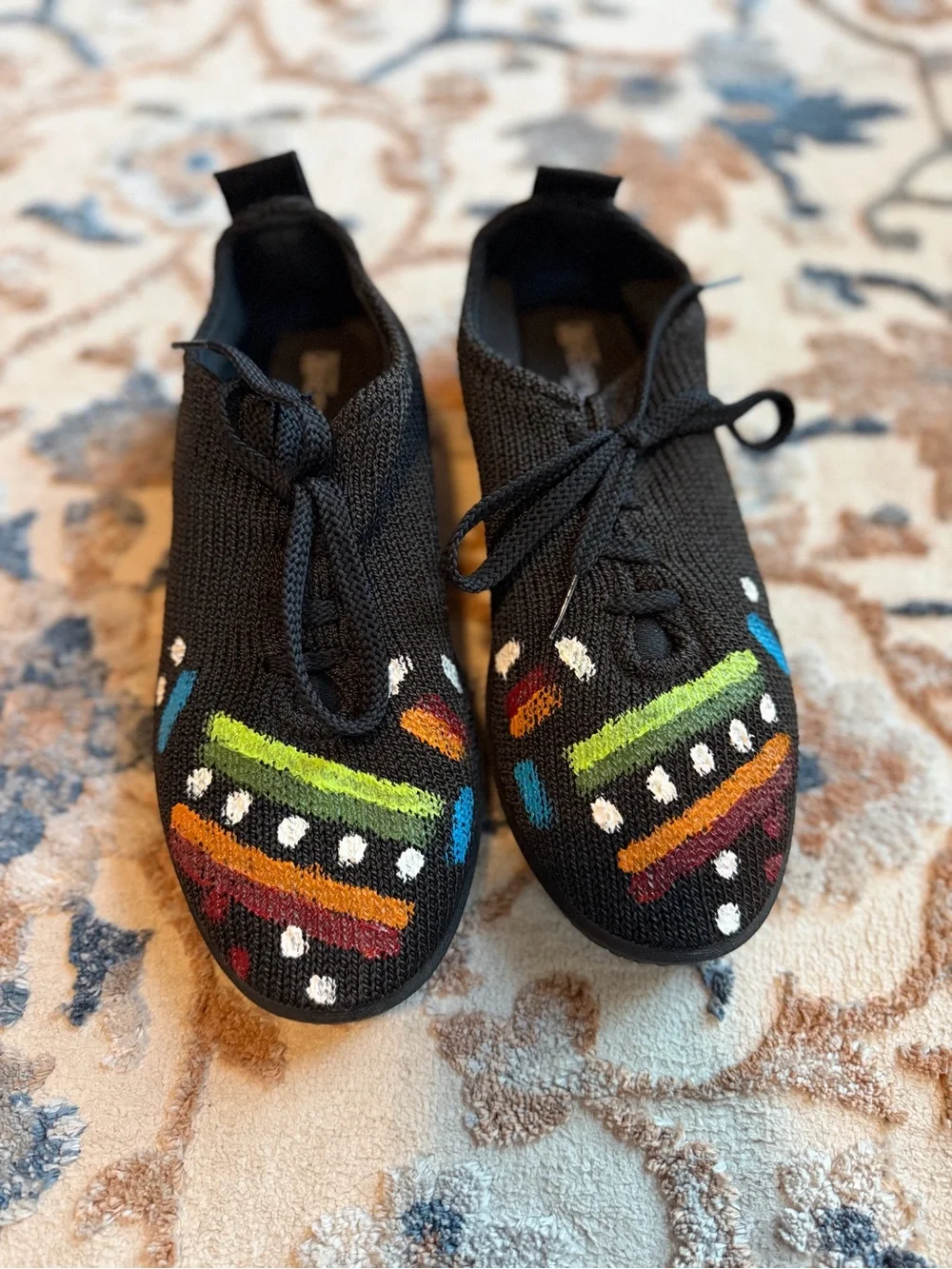 Arcopedico black lace up shoes